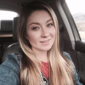 Meet your Posher, Kristin